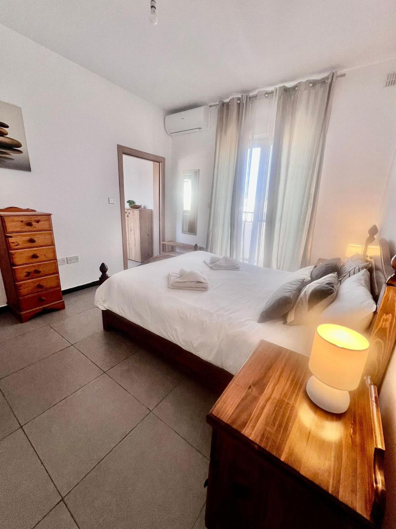 83/3-Lovely 1 Bedroom Penthouse Birkirkara Exterior foto